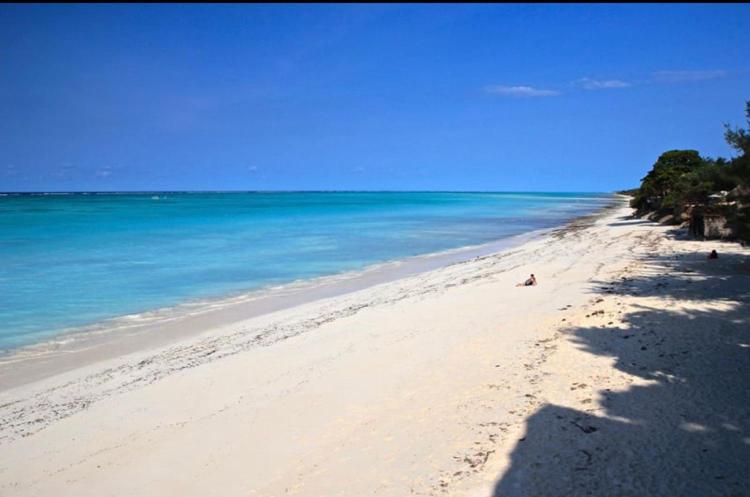 Majani Breeze Villa Nungwi Luaran gambar