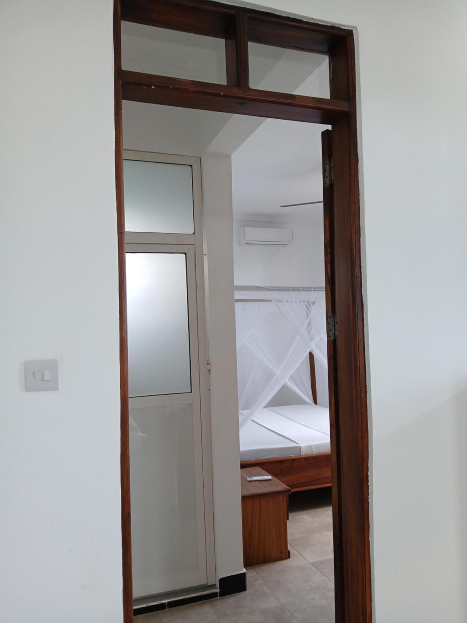 Majani Breeze Villa Nungwi Bilik gambar