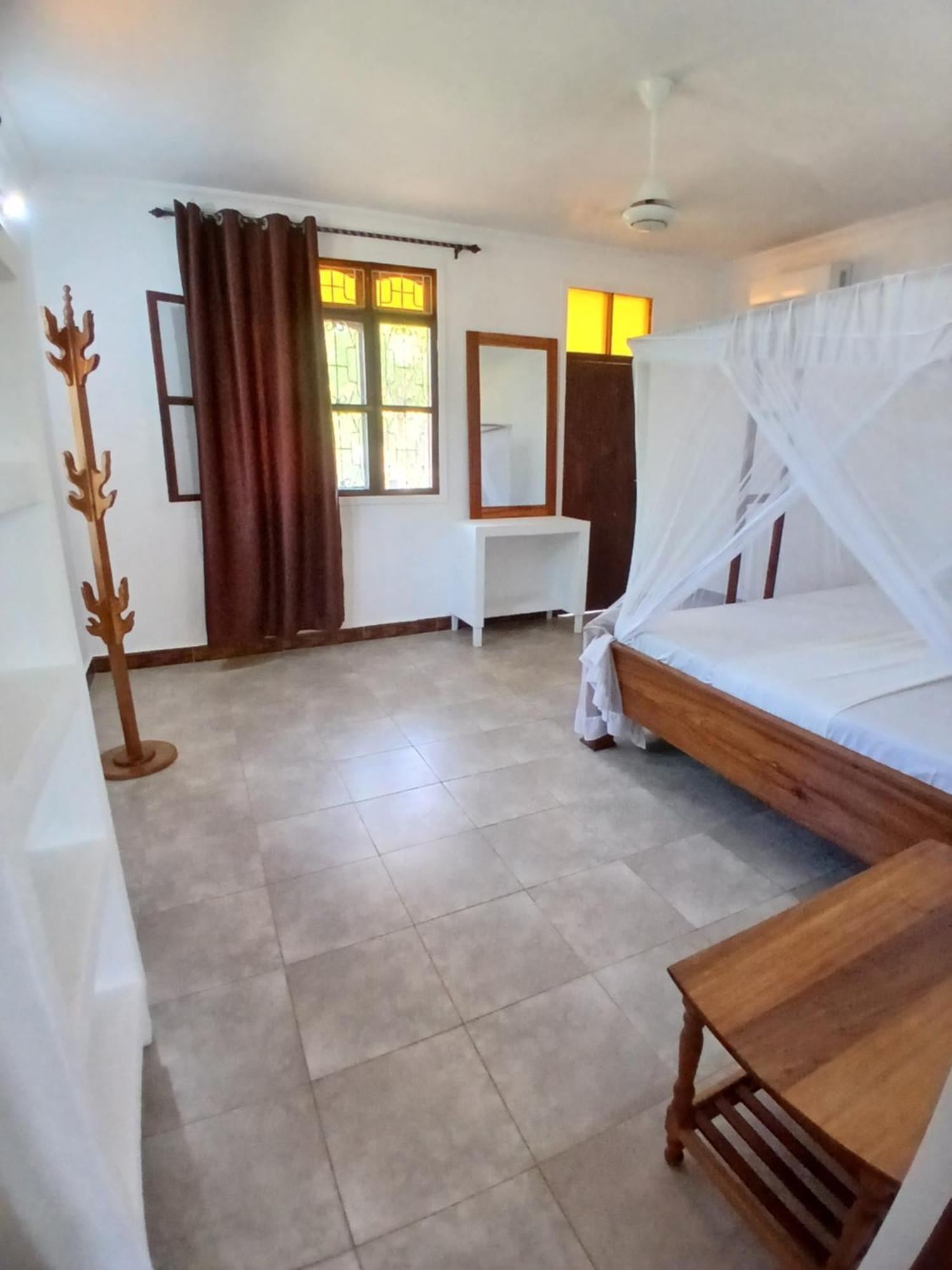 Majani Breeze Villa Nungwi Luaran gambar